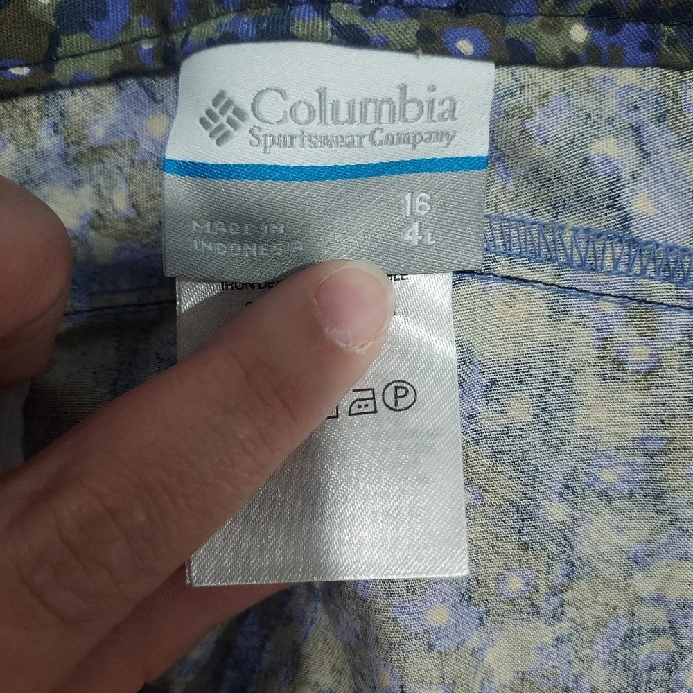 Columbia Purple and Green Kenzie Cove Floral Printed Shorts Size 16 - 4" Inseam - Picture 9 of 11